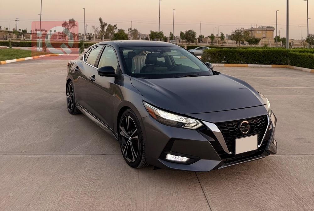 نيسان سنترا